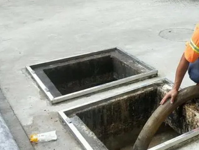 向阳化粪池清理
